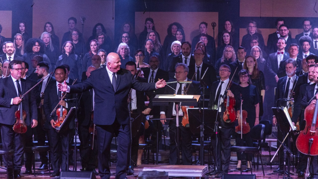Maestro Manfredo Schmiedt no concerto Clássicos da Broadway
